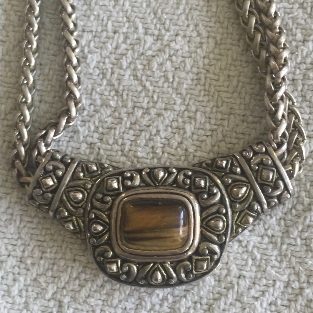Necklace. Silver with double chain & stone center - Picture 2 of 6